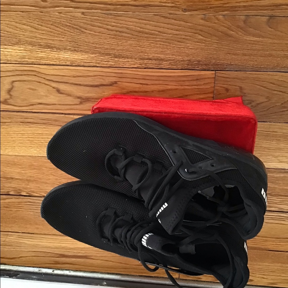 Men Puma sneakers